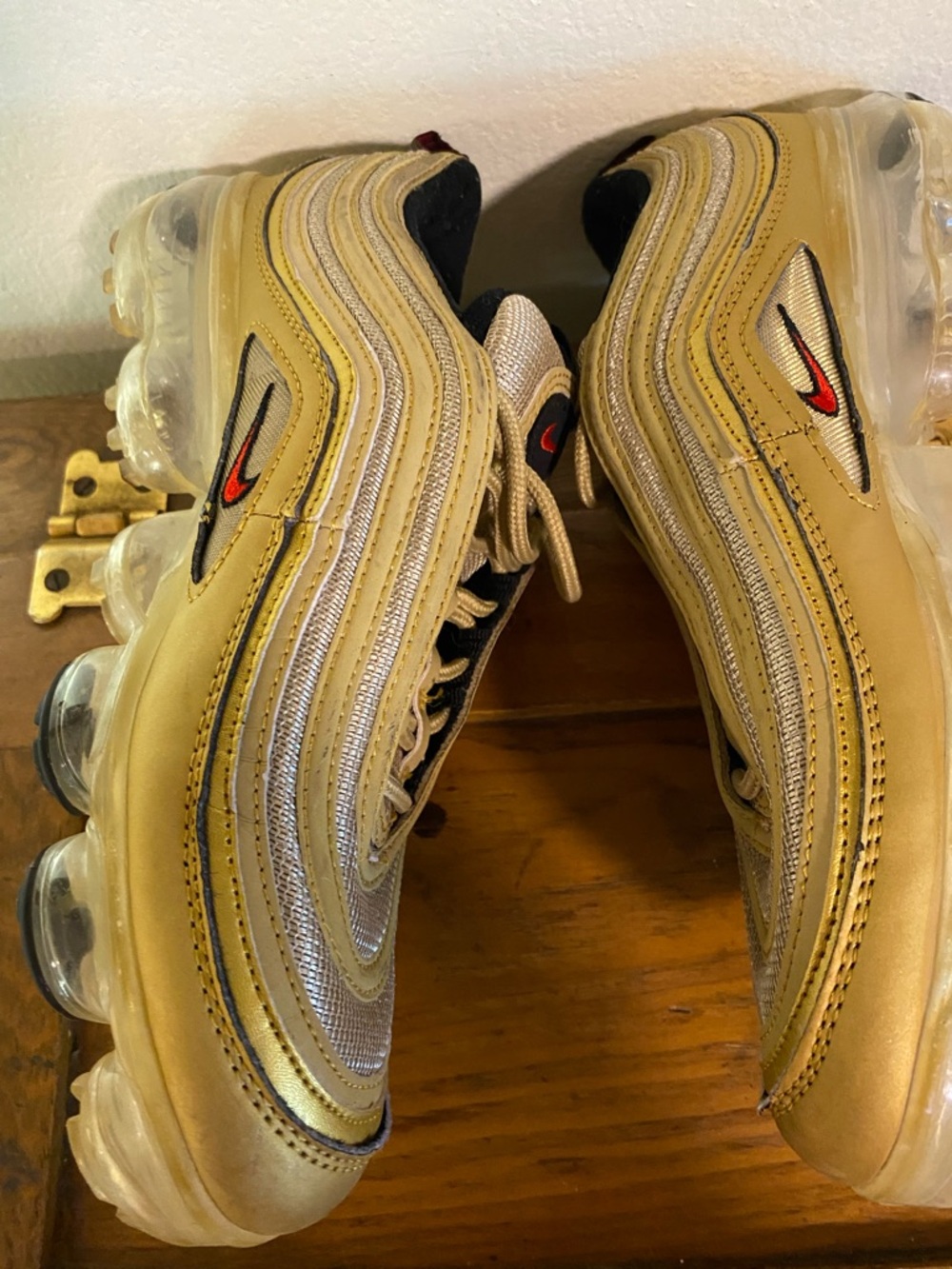 Nike AirMax 90 Men’s Size 8.5 Gold Athletic Sneakers Metallic Gold - Picture 10 of 12